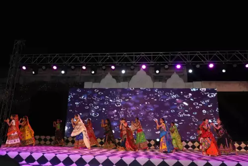 4U9A2453_result_result