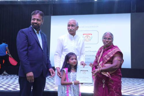 annual award (2)
